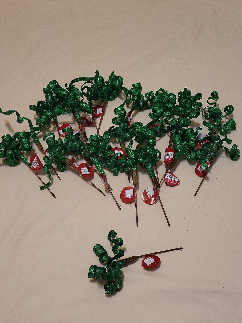 22 Green Glitter Picks